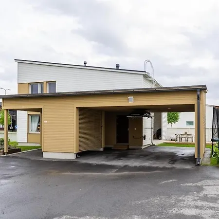Spacious House - Sauna - Free Parking - 8 Person Huoneisto